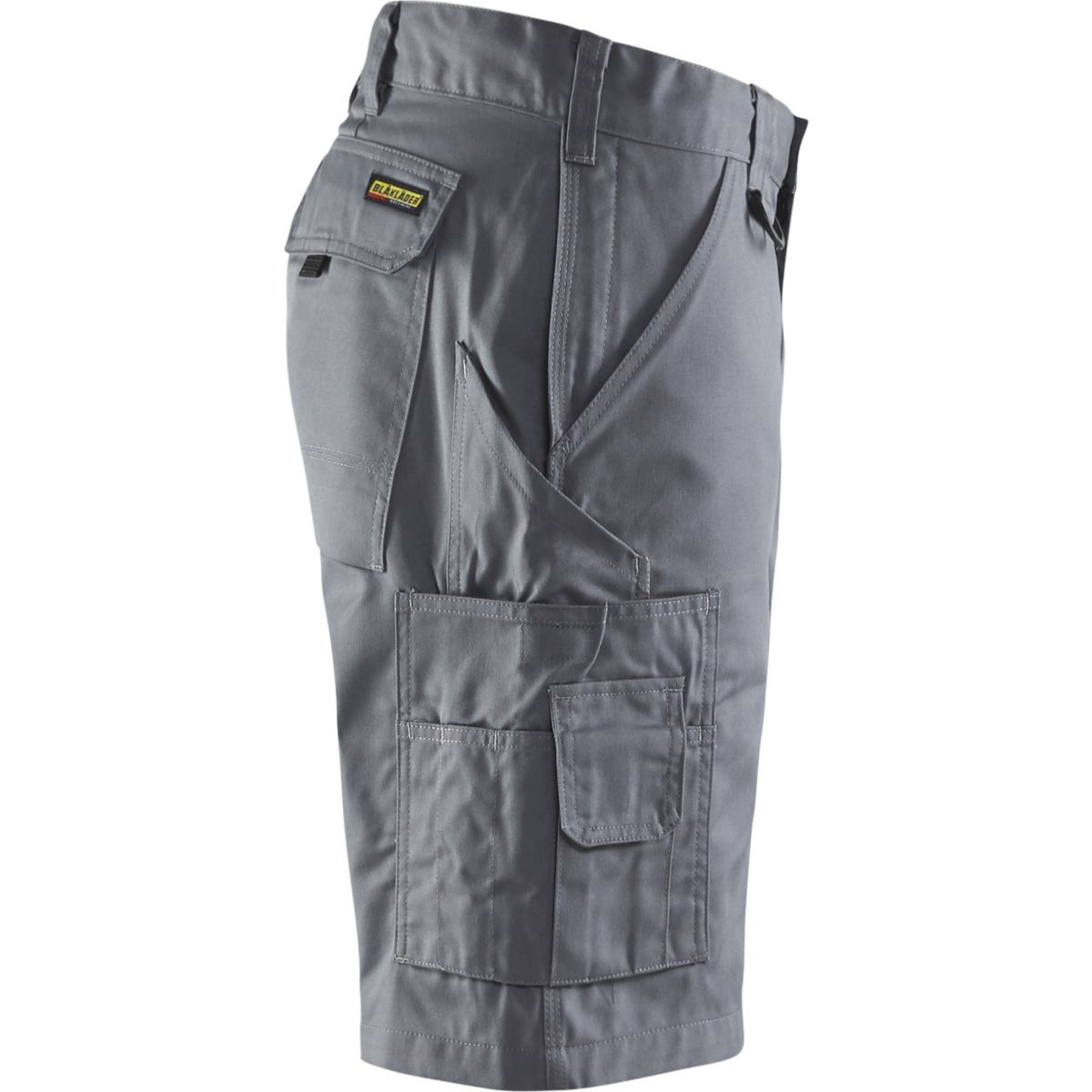 ショートパンツ