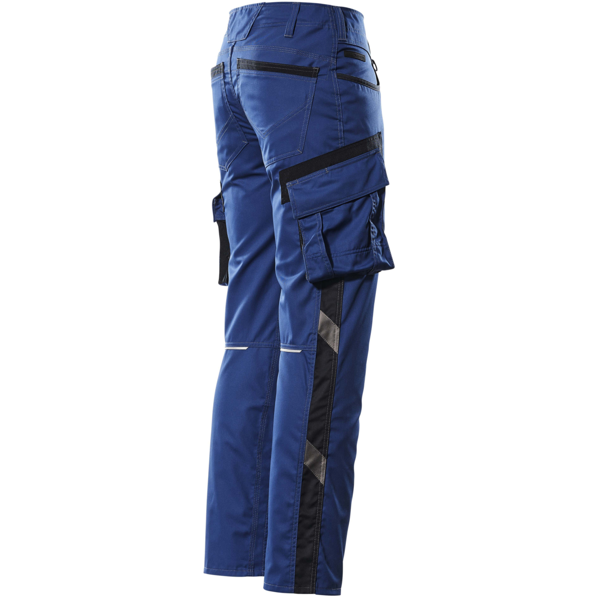 太ももポケット付きズボン