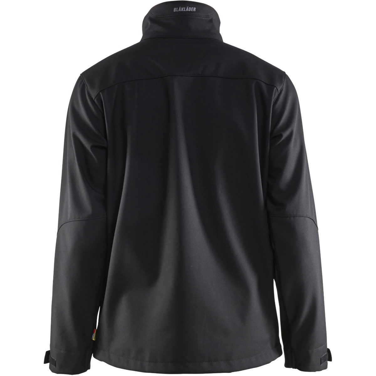 ソフトシェルジャケット