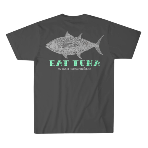 マグロを食べる Tシャツ