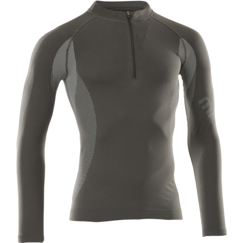 機能性アンダーシャツ